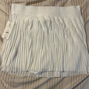 Pleated tennis skirt with shorts